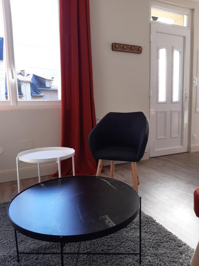 T3 Neuf 65M2 5 Personnes Avec Jardin Au Calme, Menage Inclus, Local Velo Apartment Bagneres-de-Luchon Bagian luar foto